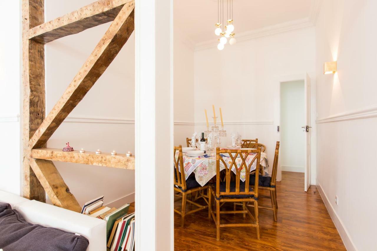 Lisbon Secret & Charming Baixa 4 Bedroom Apartment ภายนอก รูปภาพ