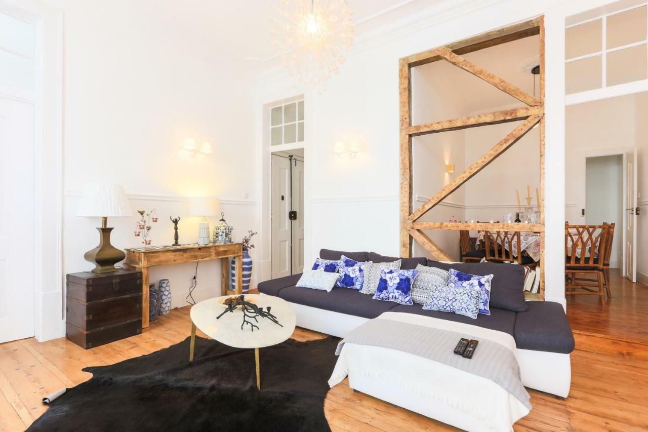 Lisbon Secret & Charming Baixa 4 Bedroom Apartment ภายนอก รูปภาพ