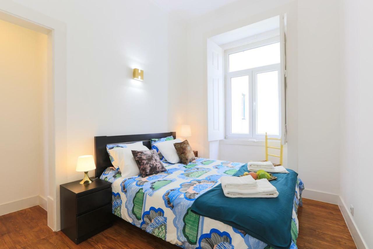 Lisbon Secret & Charming Baixa 4 Bedroom Apartment ภายนอก รูปภาพ