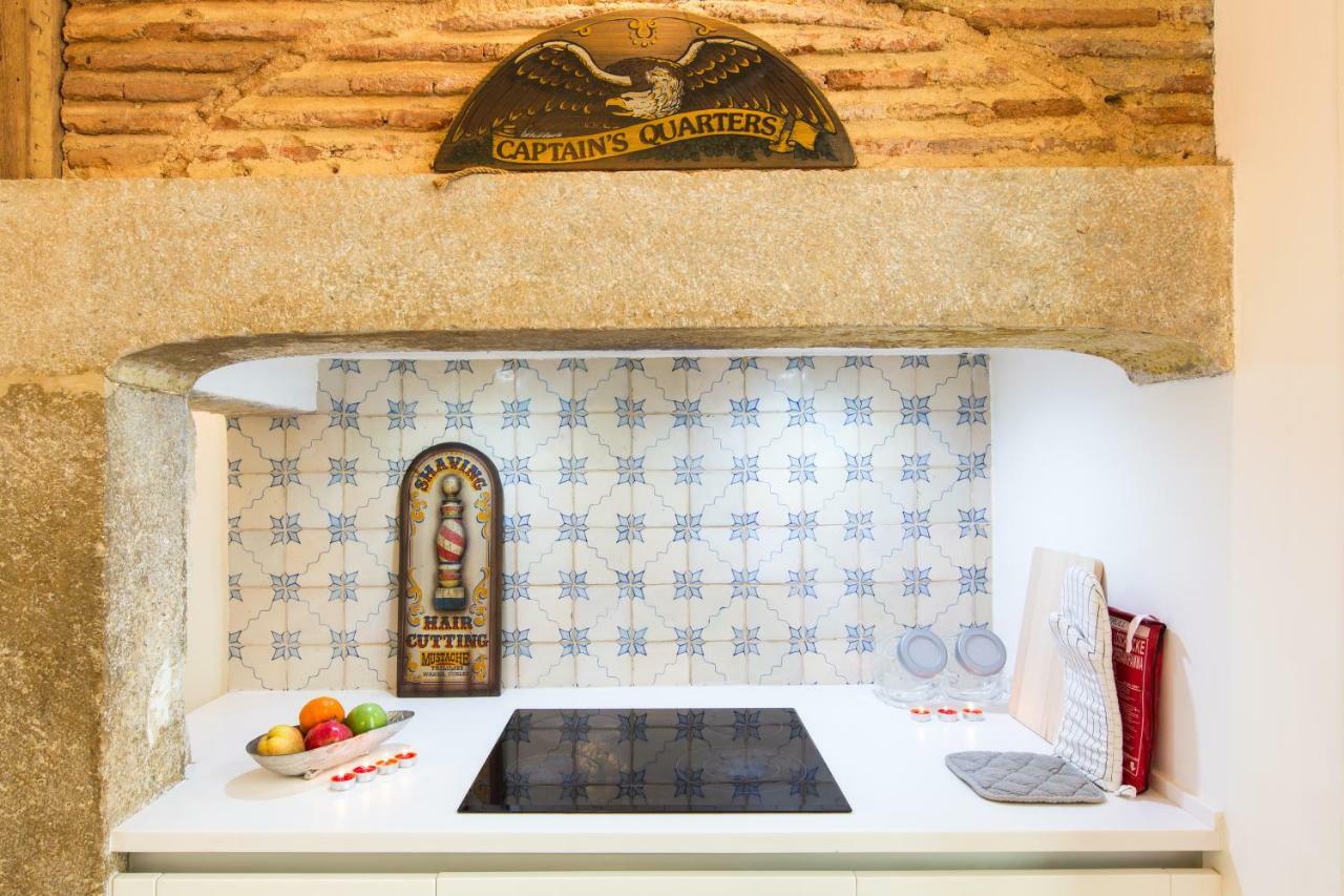 Lisbon Secret & Charming Baixa 4 Bedroom Apartment ภายนอก รูปภาพ